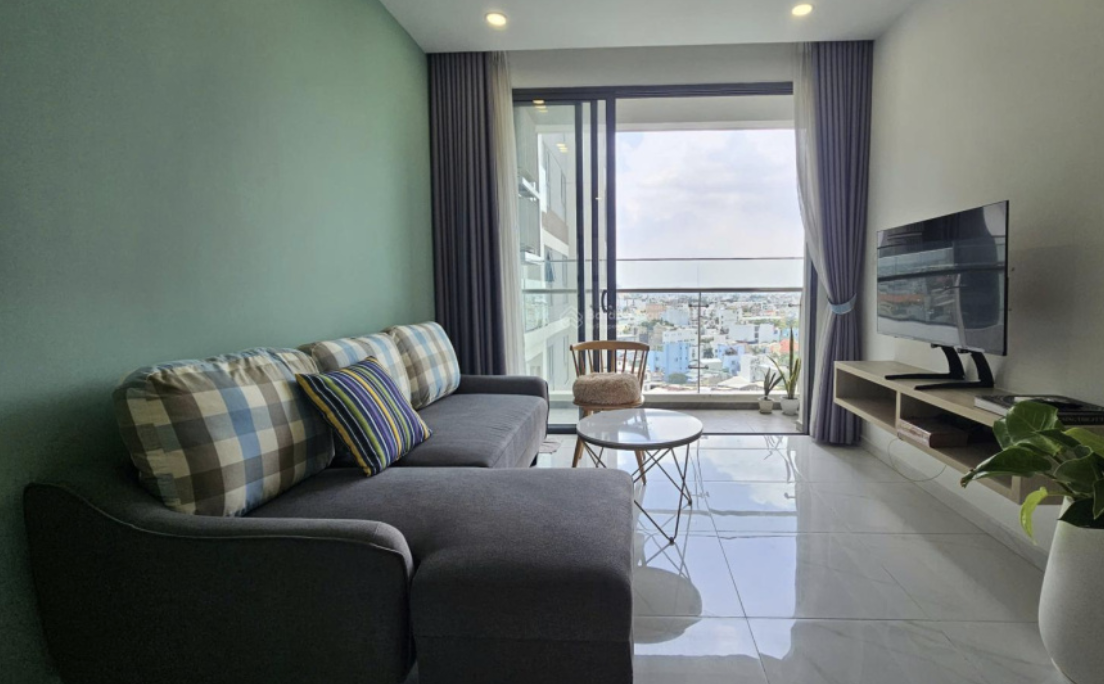 Trước - Phòng khách 2